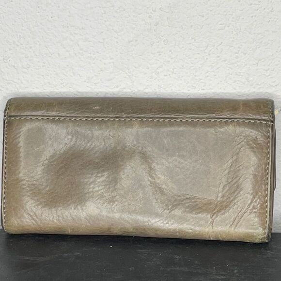 Marc by Marc Jacobs Wallet - Picture 2 of 8